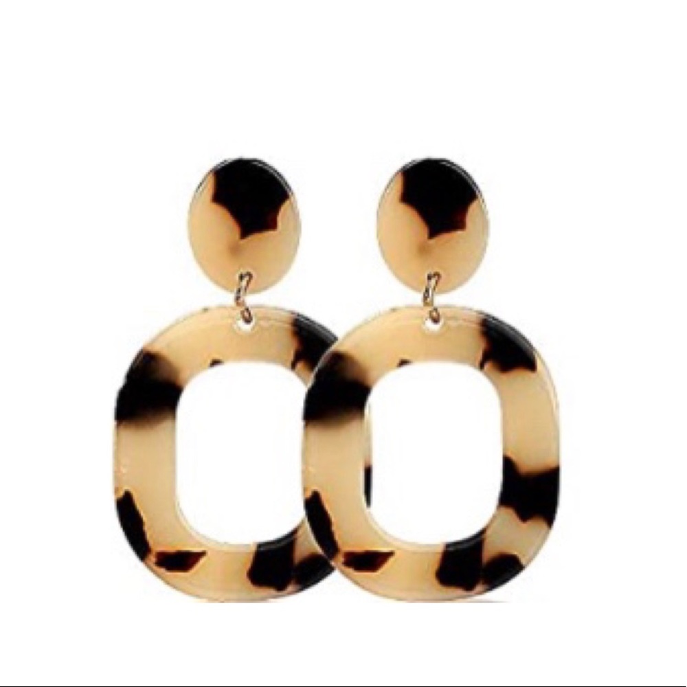 Tortoise Oval Ear Rings